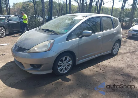 2010 Honda Fit Sport из США, поврежденный, VIN JHMGE8H41AC002201